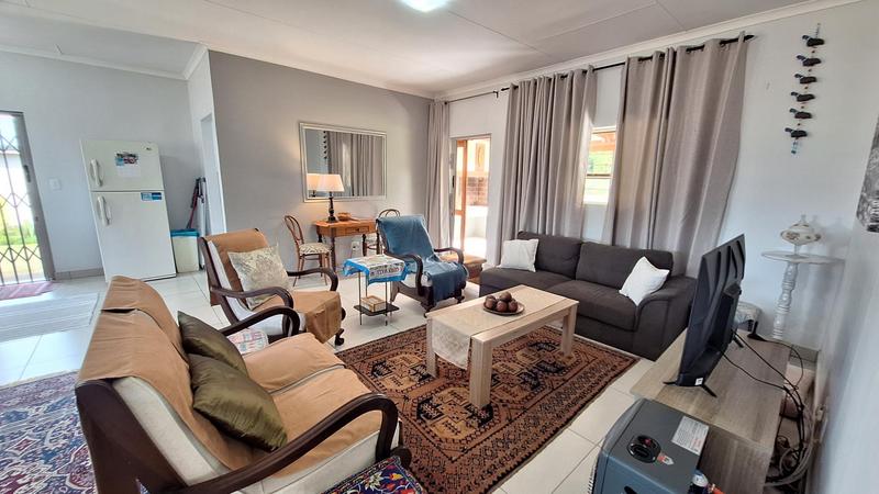 2 Bedroom Property for Sale in Die Eiland Western Cape